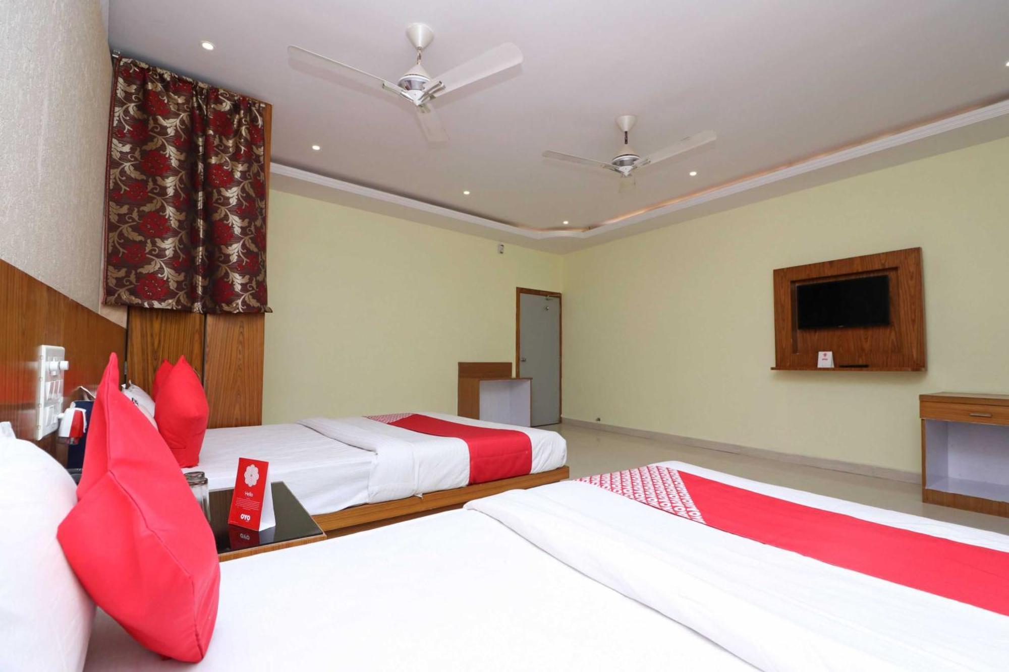 OYO 16395 Hotel G K Palace Bodh Gaya Exterior foto